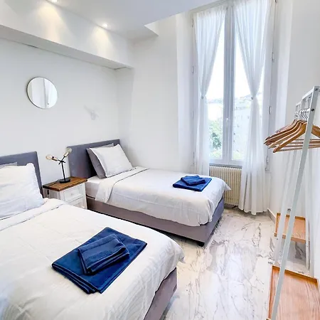 Appartement Le Borniol, Splendid 3 Bedrooms Appt, Center